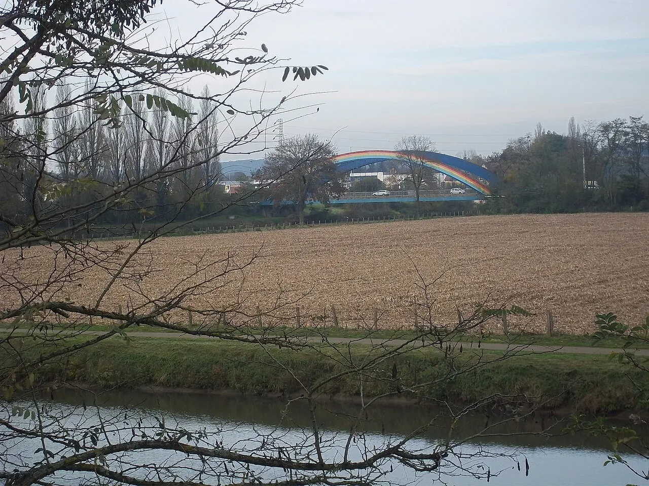 pont entrée de ville