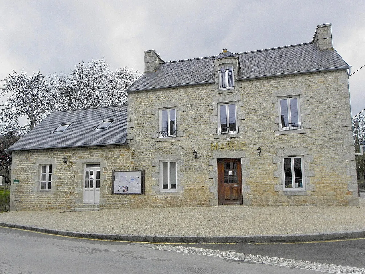Nouvelle mairie d'Aucaleuc (22).