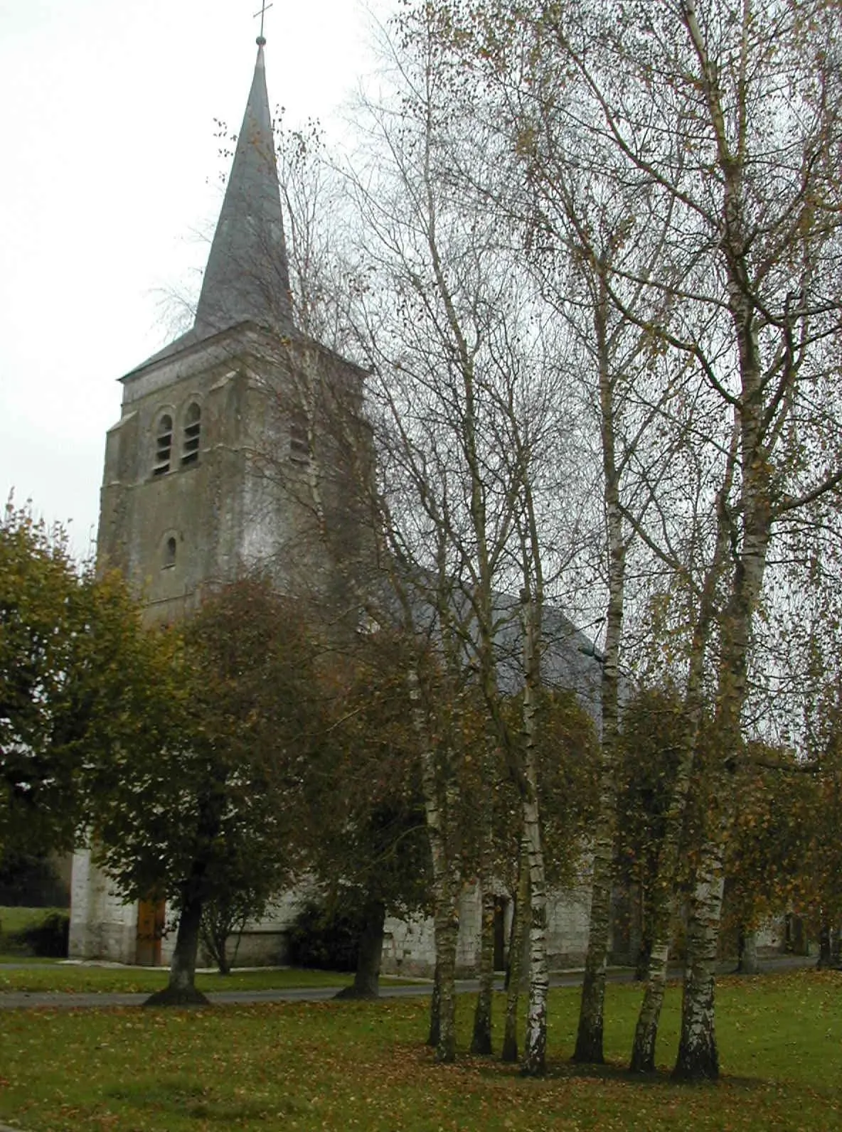 L'église d'Averdoingt.