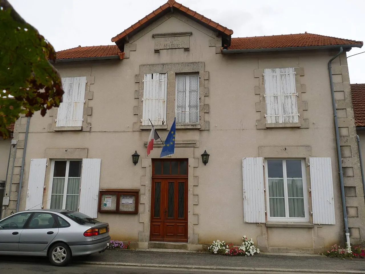 mairie de Benest, Charente, France