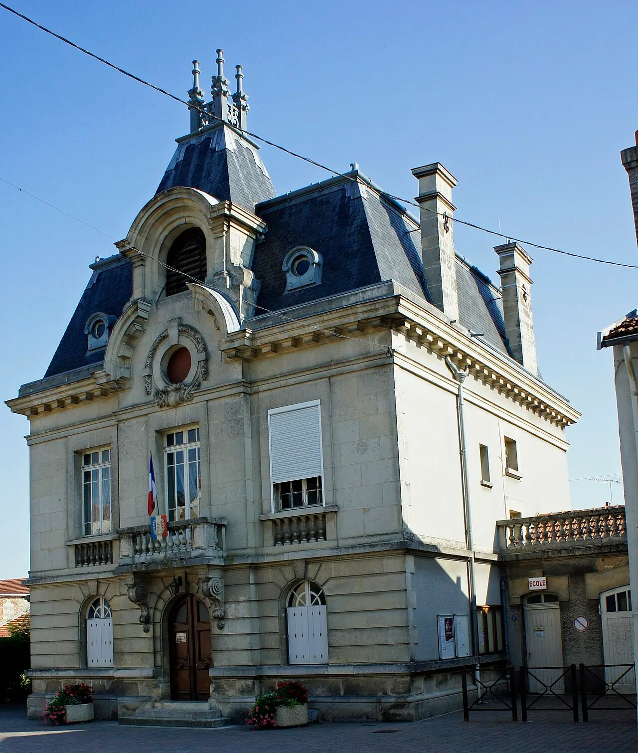 La mairie de Berru.