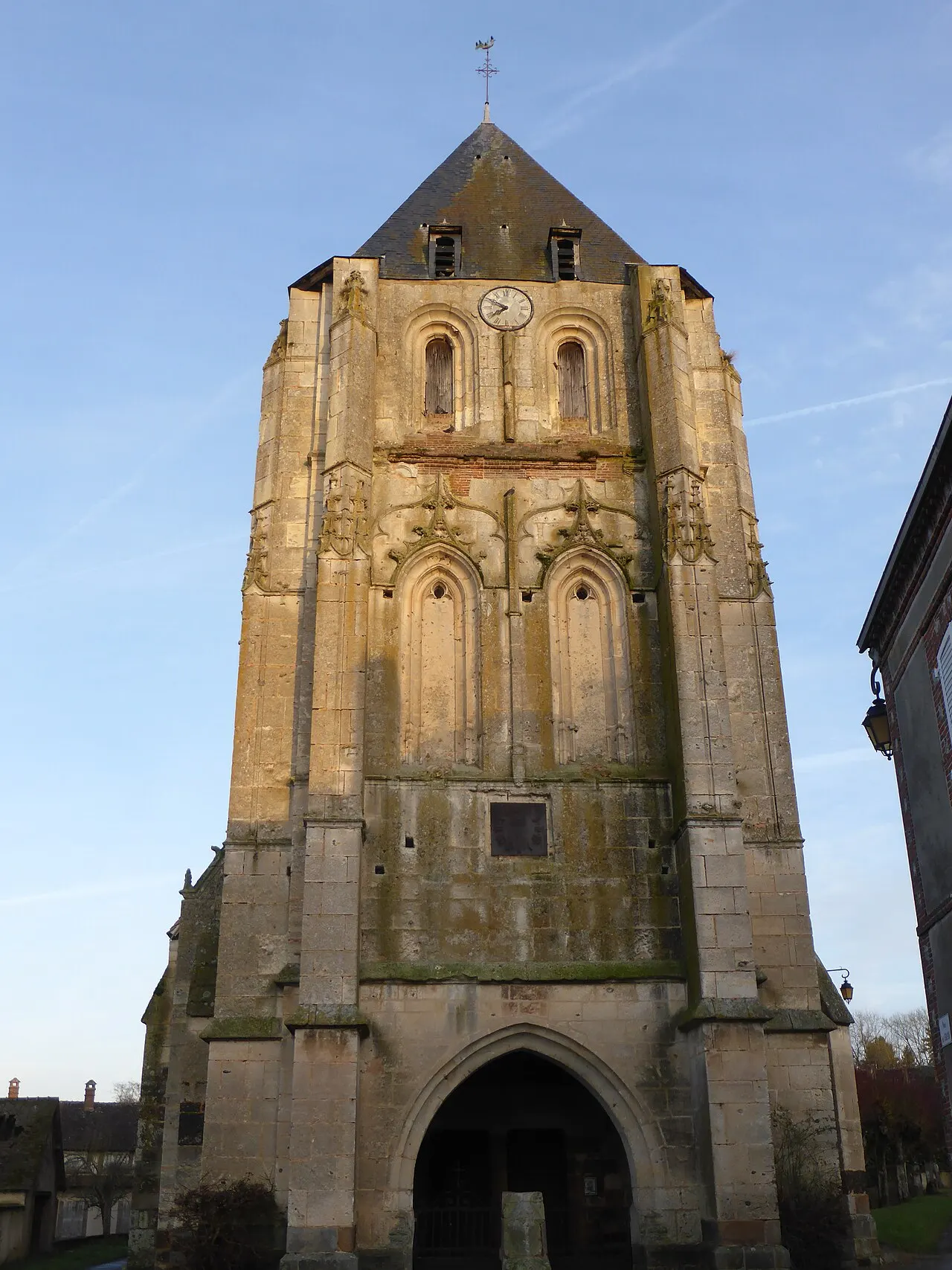 Église Saint-Pierre de Blévy, sur la commune de Maillebois, en Eure-et-Loir.