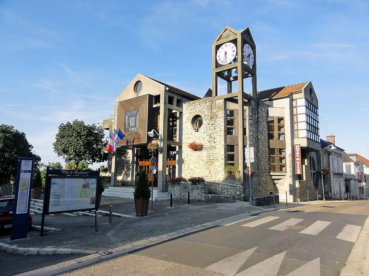 Mairie de Bouffémont, Val-d'Oise, France.