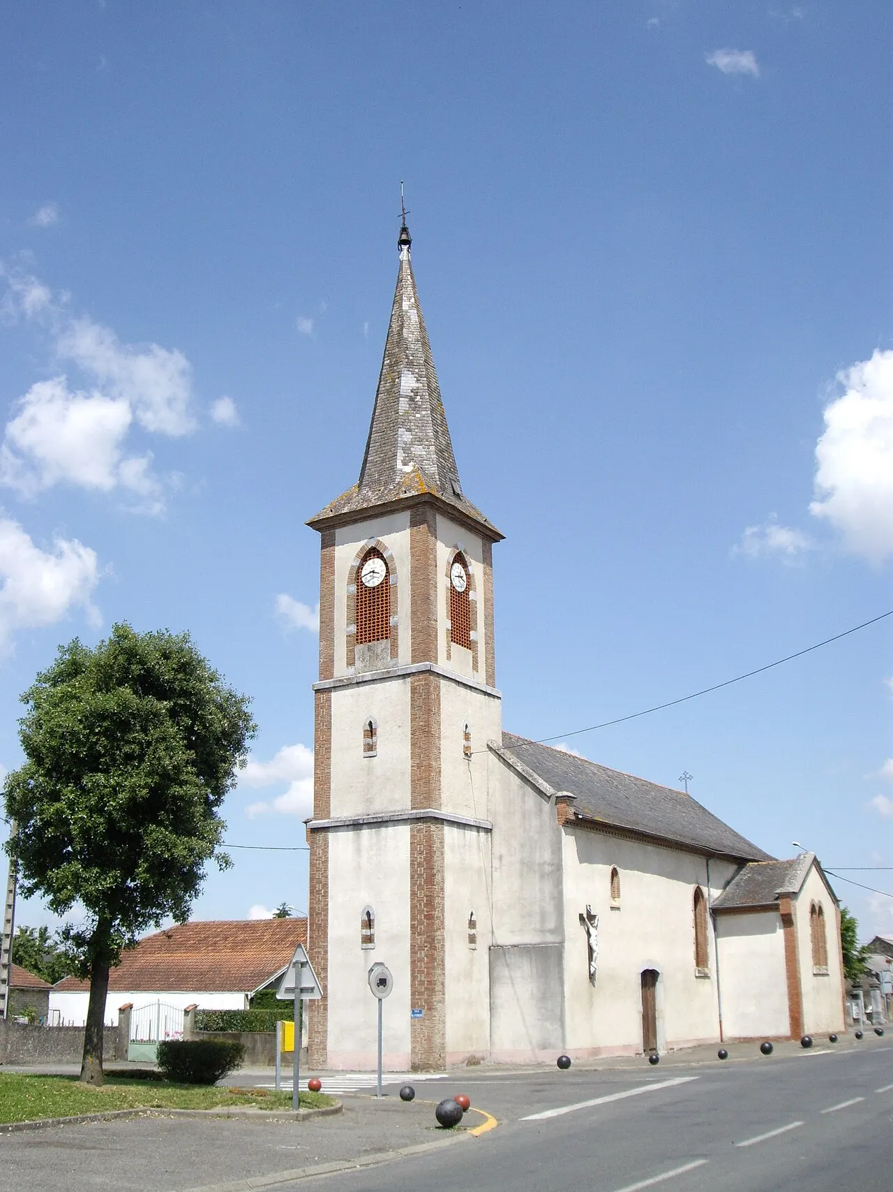 Église de l'Assomption (Bours, Hautes-Pyrénées, France)
