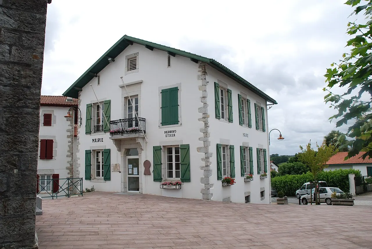 Briscous, la mairie