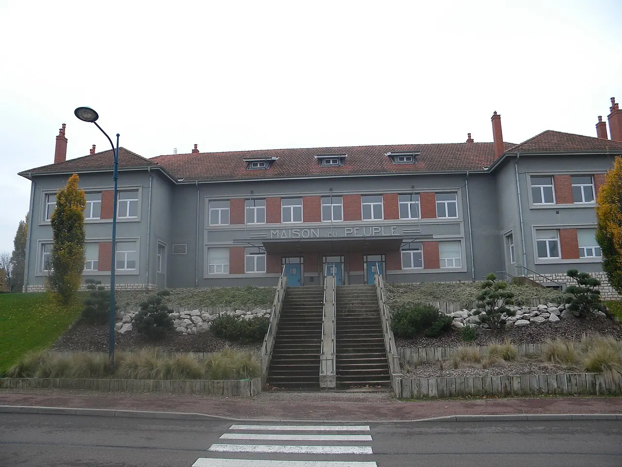 Maison du peuple à Chagny, Saône-et-Loire, le premier octobre 2009.