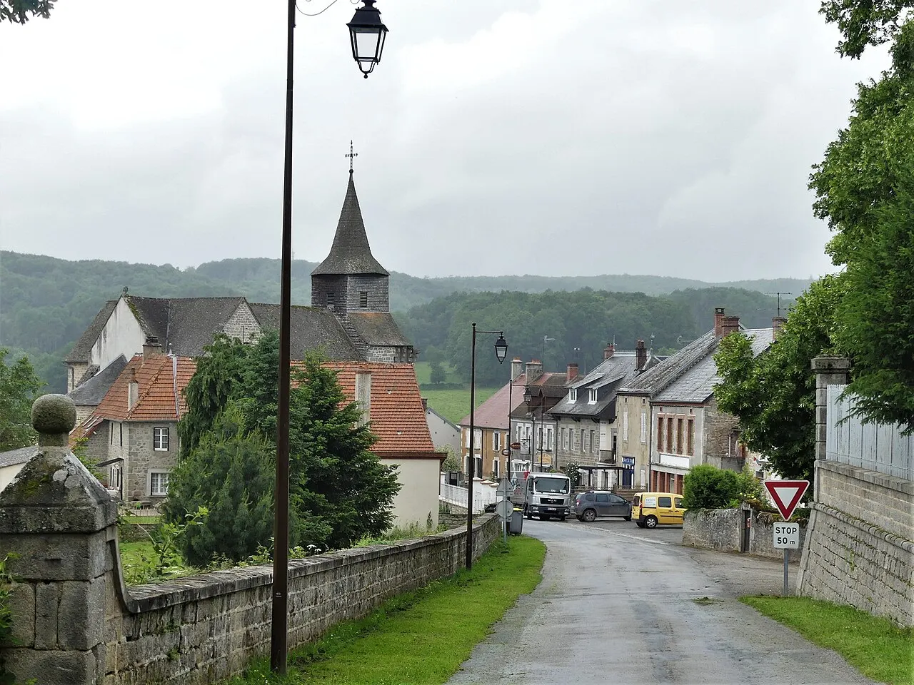 Le bourg de Champagnat, Creuse, France.