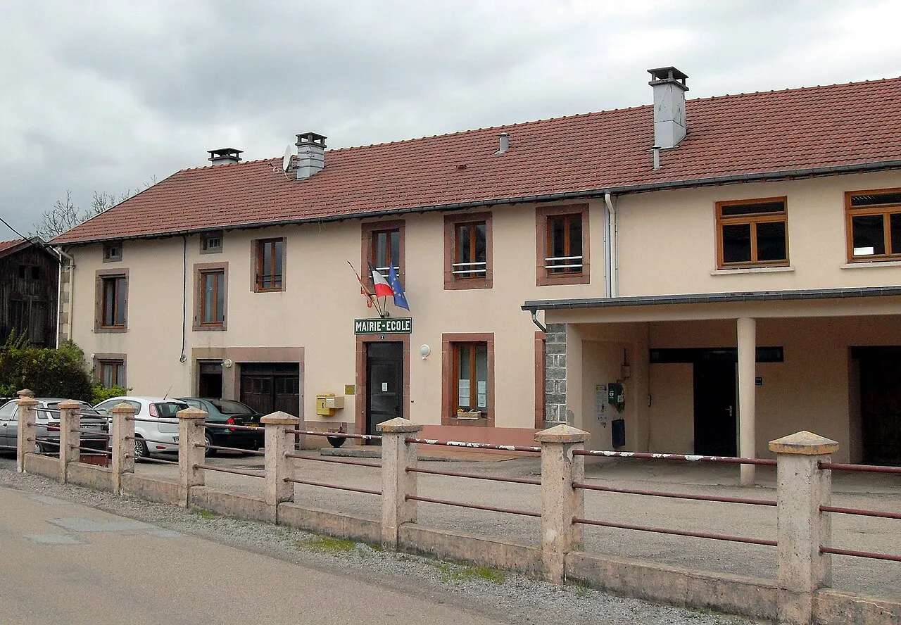 La mairie-école de Champdray