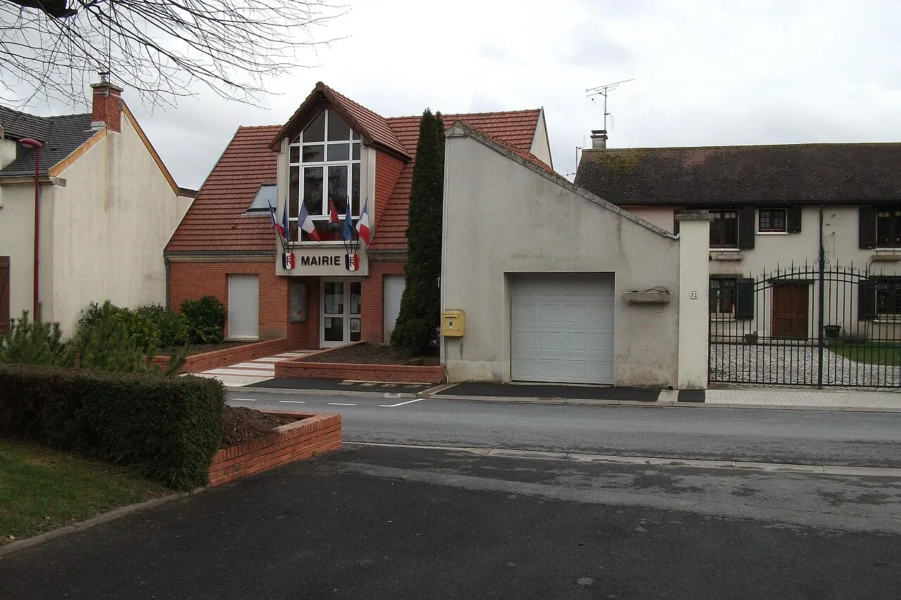 vue de la mairie de Champfleury.