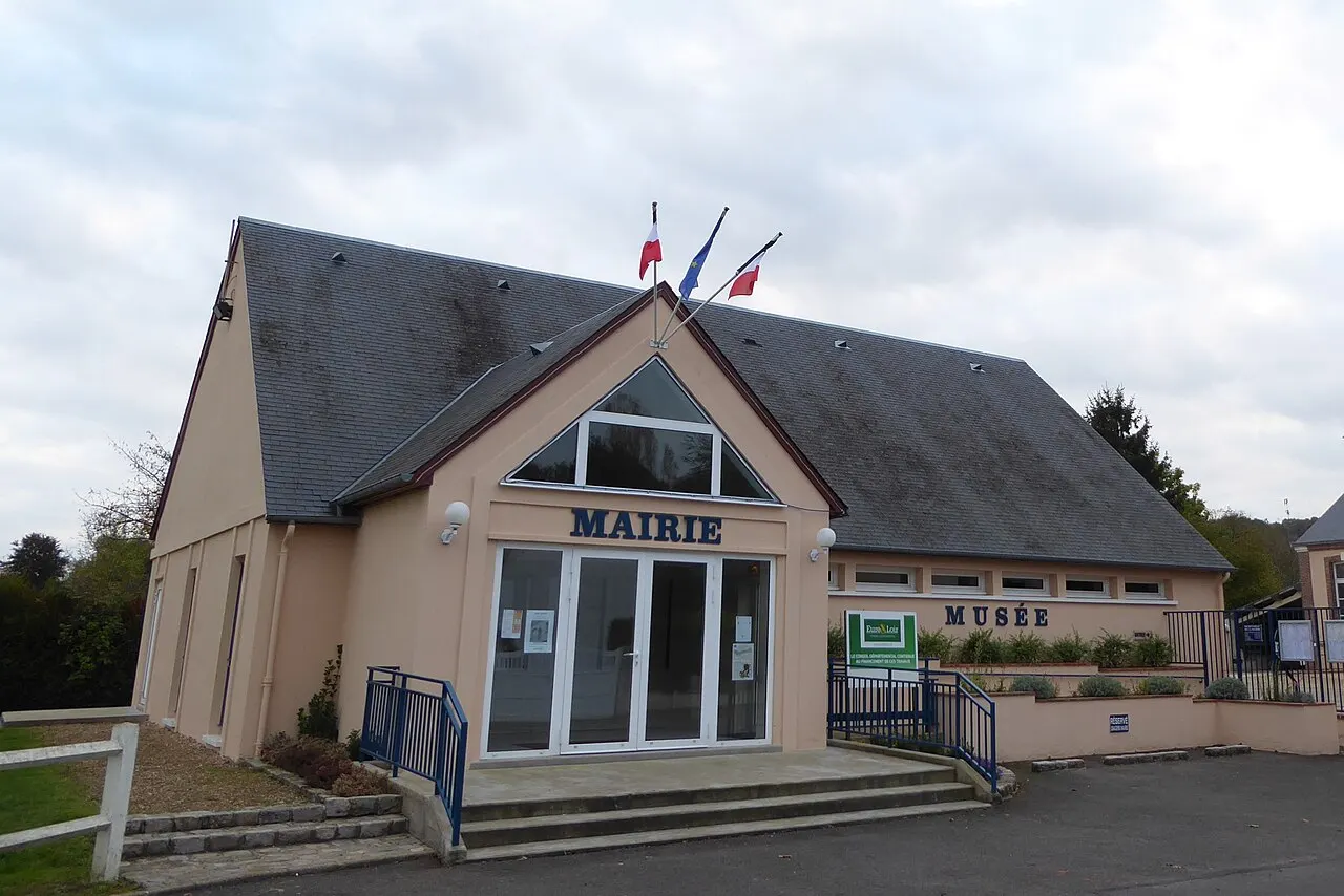 la mairie et le musée attenant, Charpont, Eure-et-Loir, France.