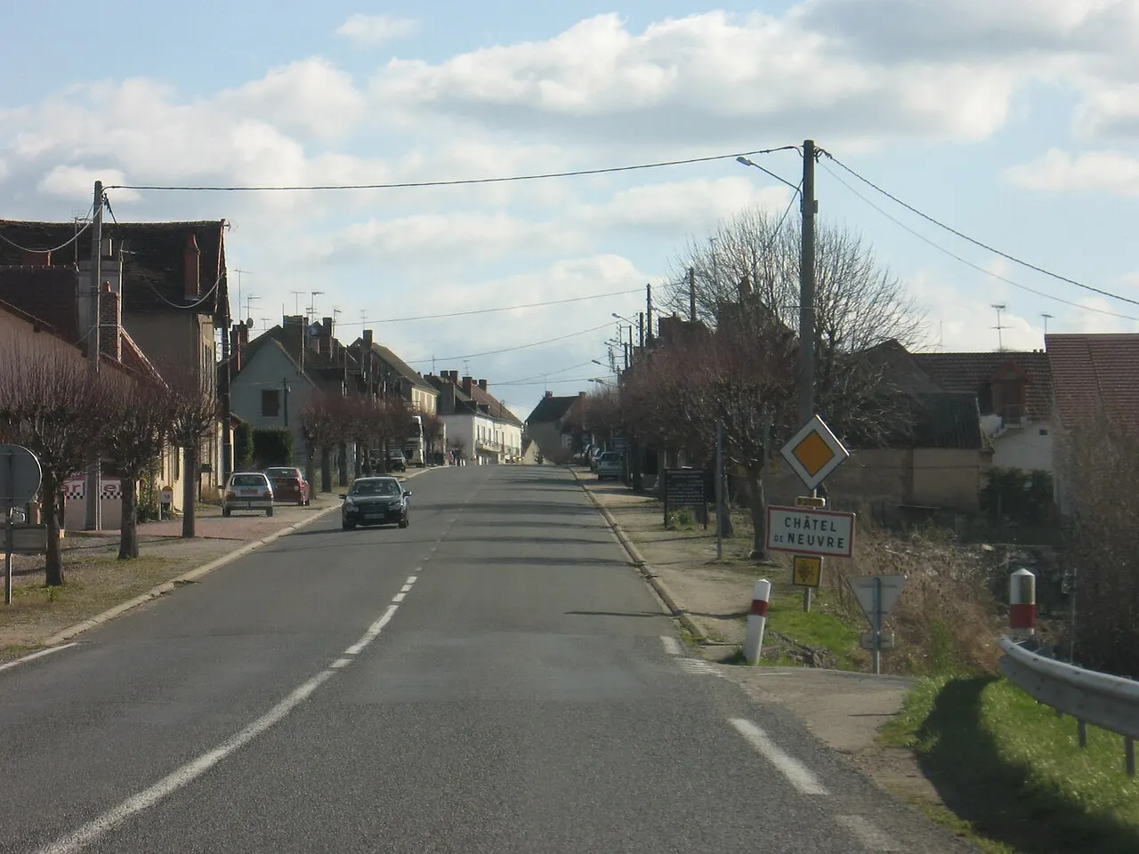 Châtel-de-Neuvre , Allier
