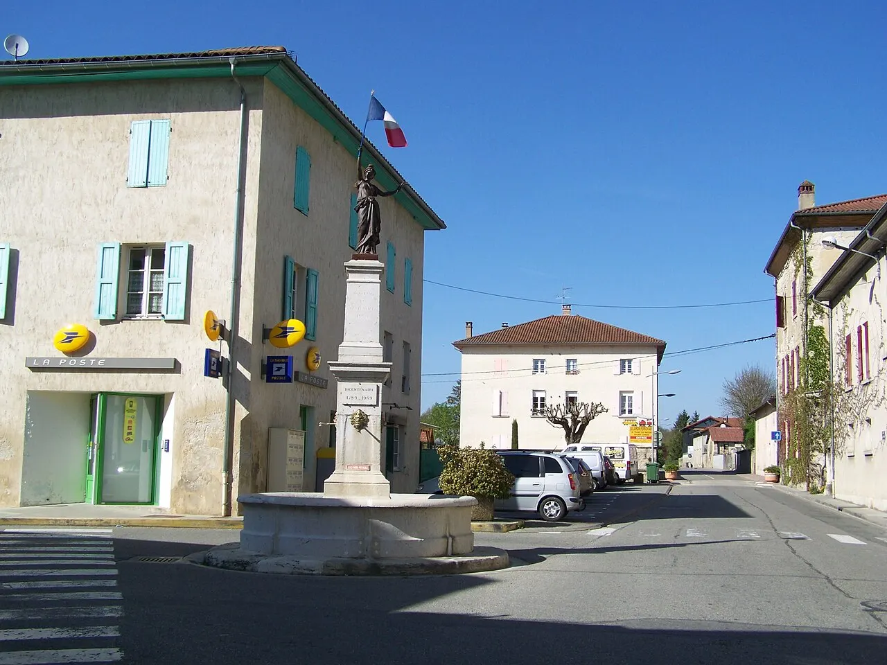 Centre de la commune de Chatte en Isère.