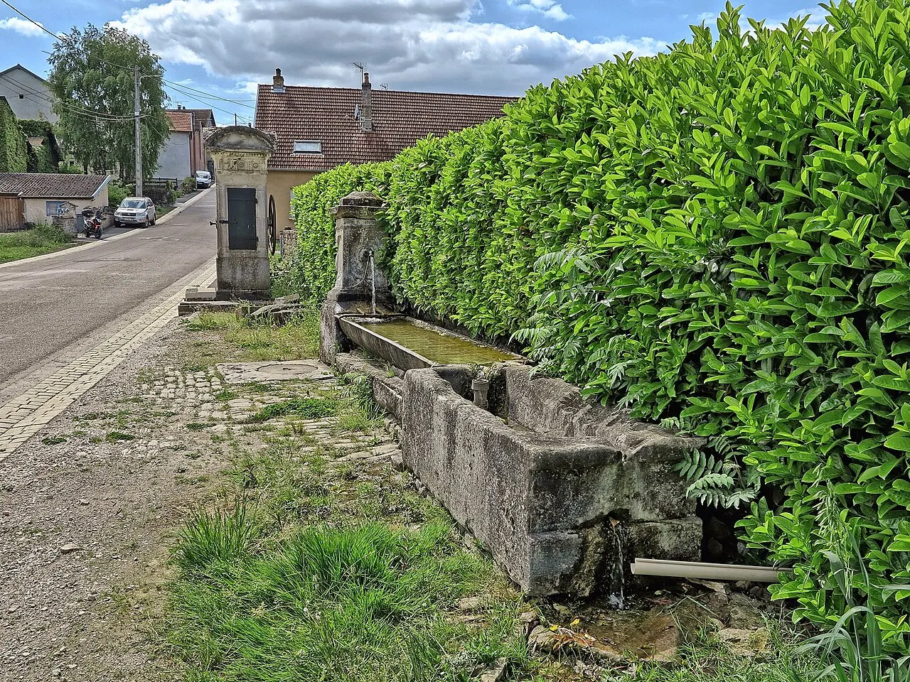 La fontaine-abreuvoir