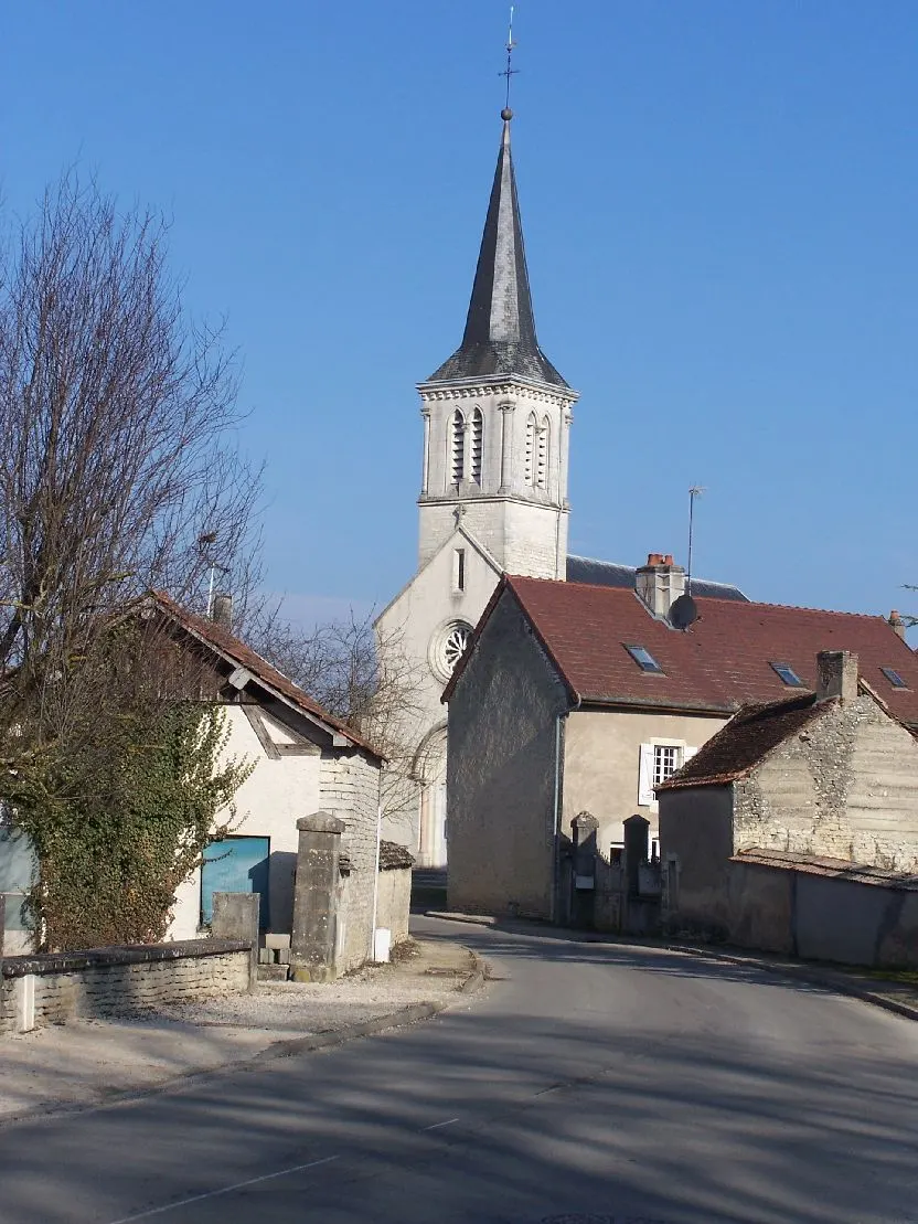 Clocher de CLENAY Village de la vallée de la NORGES 21