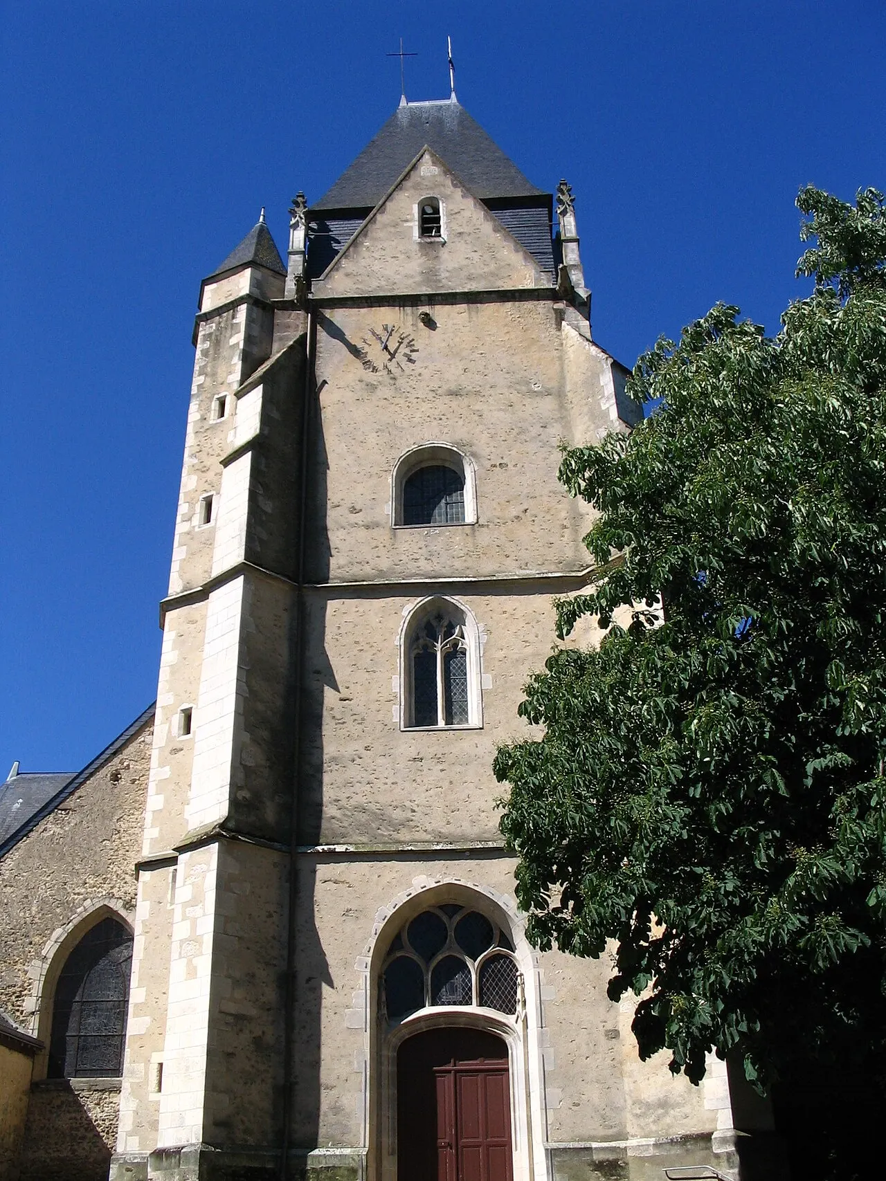 L'église de Connerré, Sarthe, France.