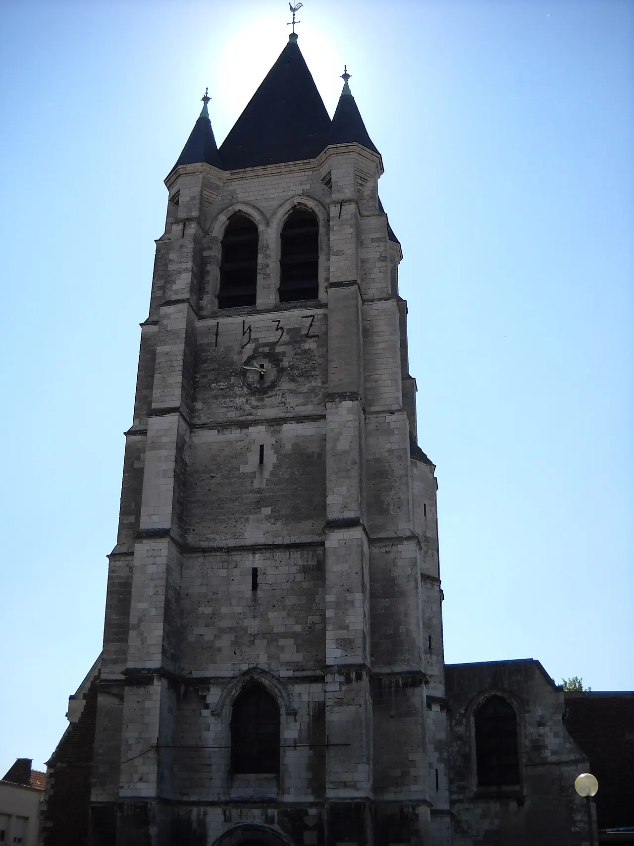L'église Saint-Piat, à Courrières, Pas-de-Calais, fr:France.