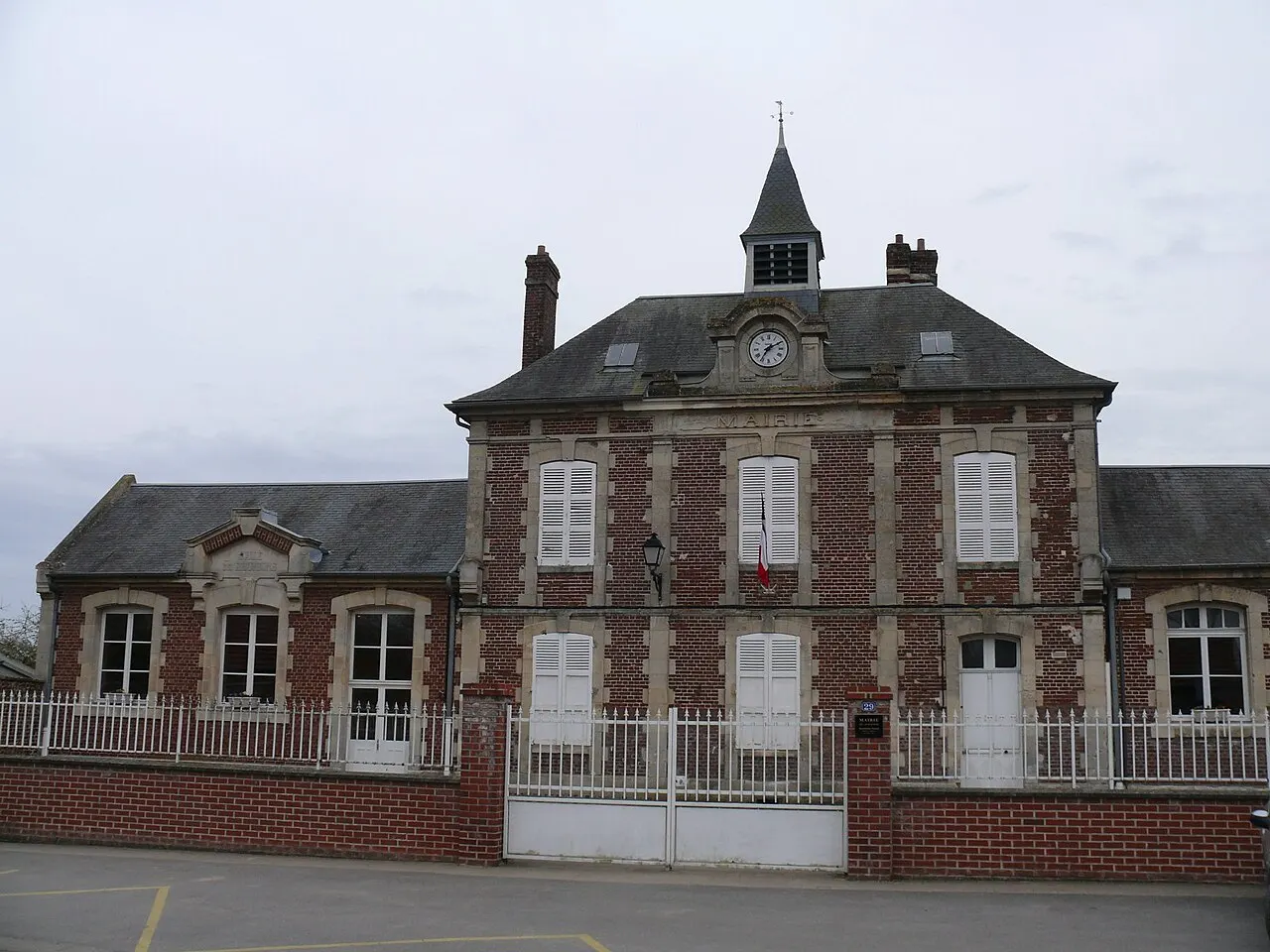 Le village de Cuvilly (Oise, Picardie, France).