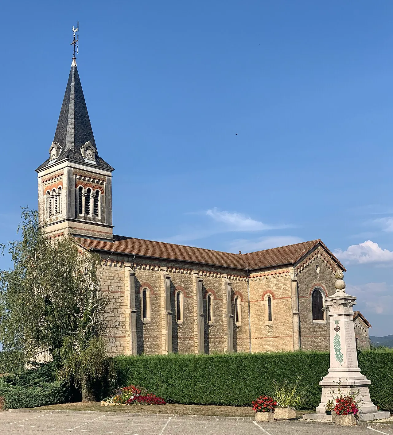 Église Saint-Théodore de Domsure.