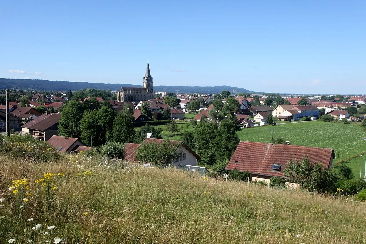 Vue générale de Doubs (25).