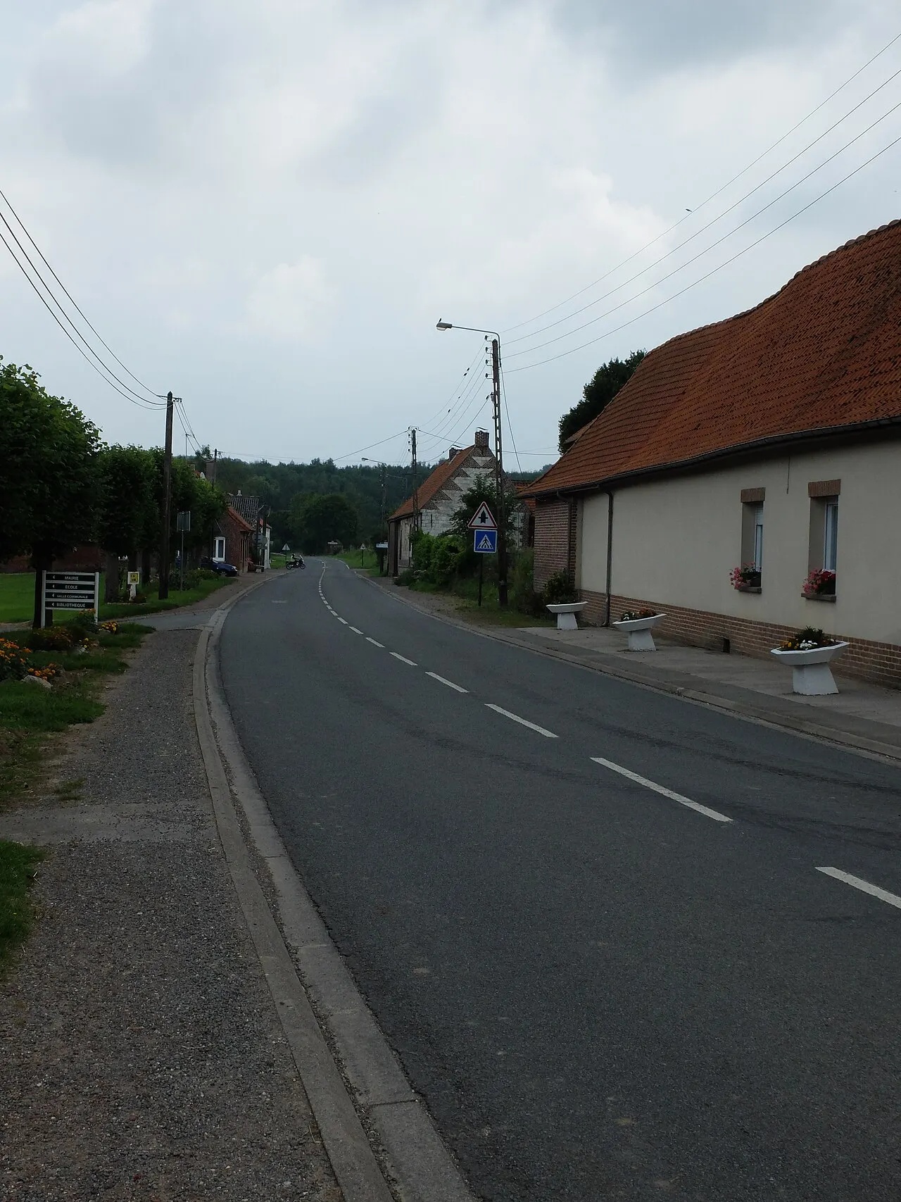 Vue de la rue d'Anvin d'Eps.
