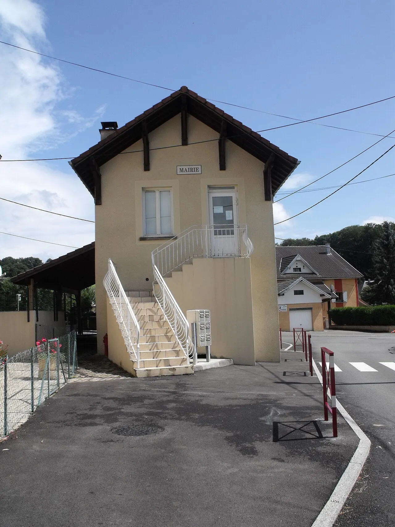Mairie de Faimbe, Doubs, France