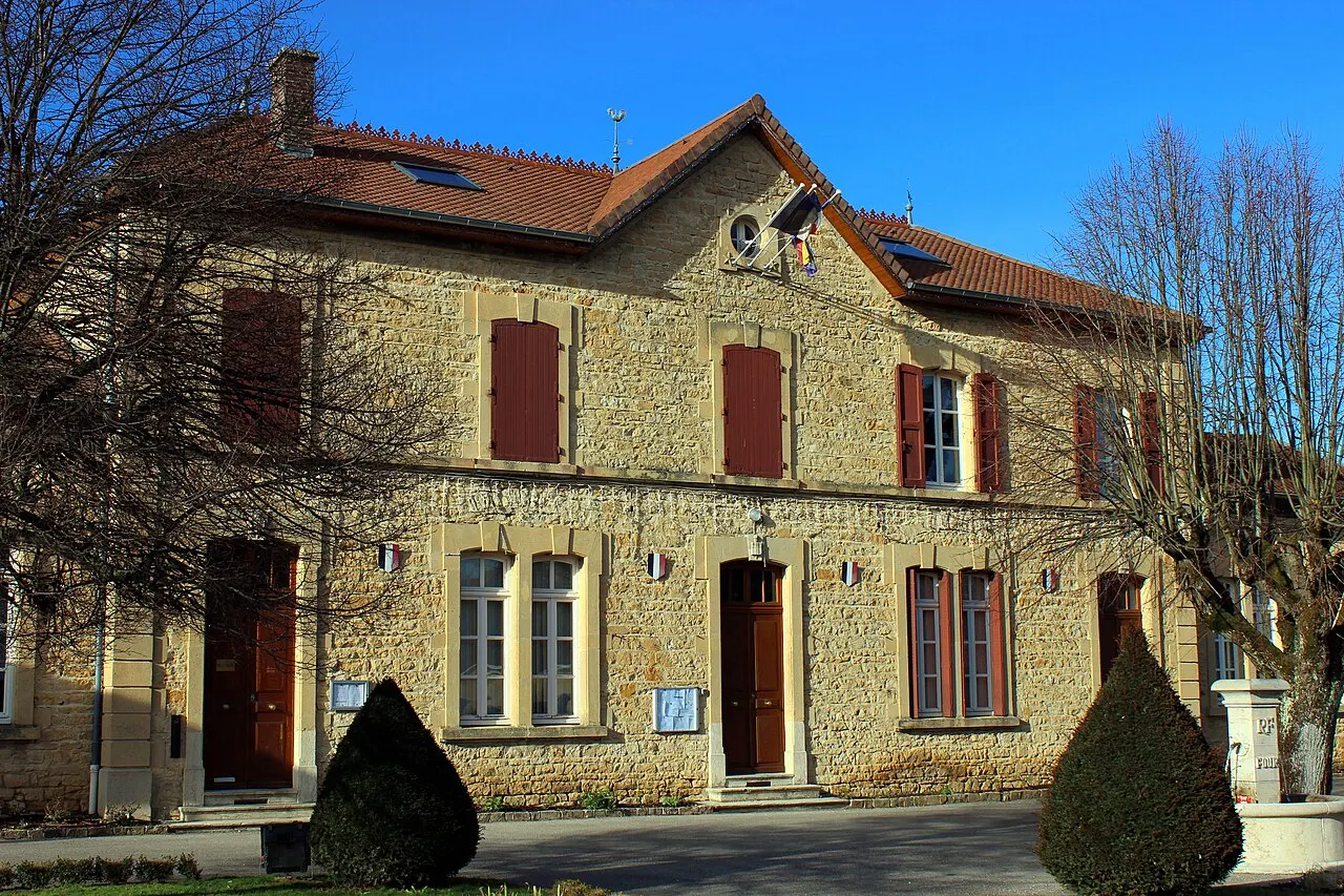 Hotel de ville à Four.