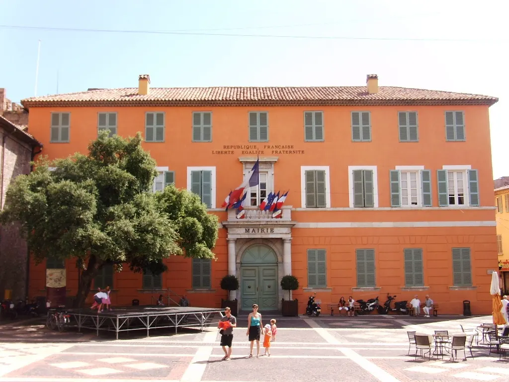 Hôtel de Ville de Fréjus (83)