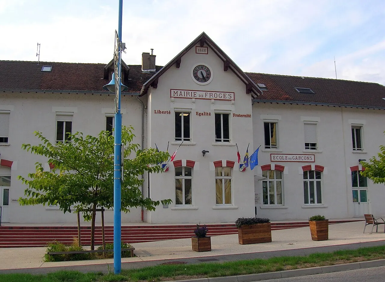 mairie de Froges, Isère, AuRA, France.