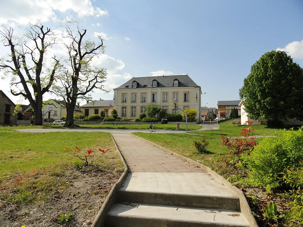 Mairie de Gomont, Ardennes
