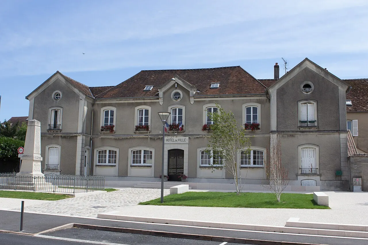 Mairie de Guignes / Guignes, Seine-et-Marne, France