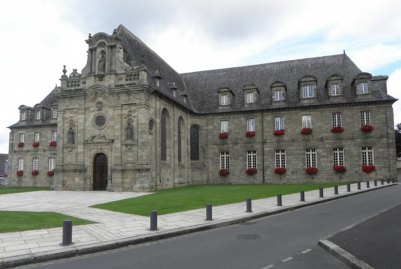 Hôtel de Ville de Guingamp (22).