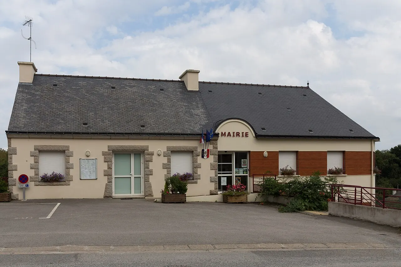 Mairie d'Helléan.
