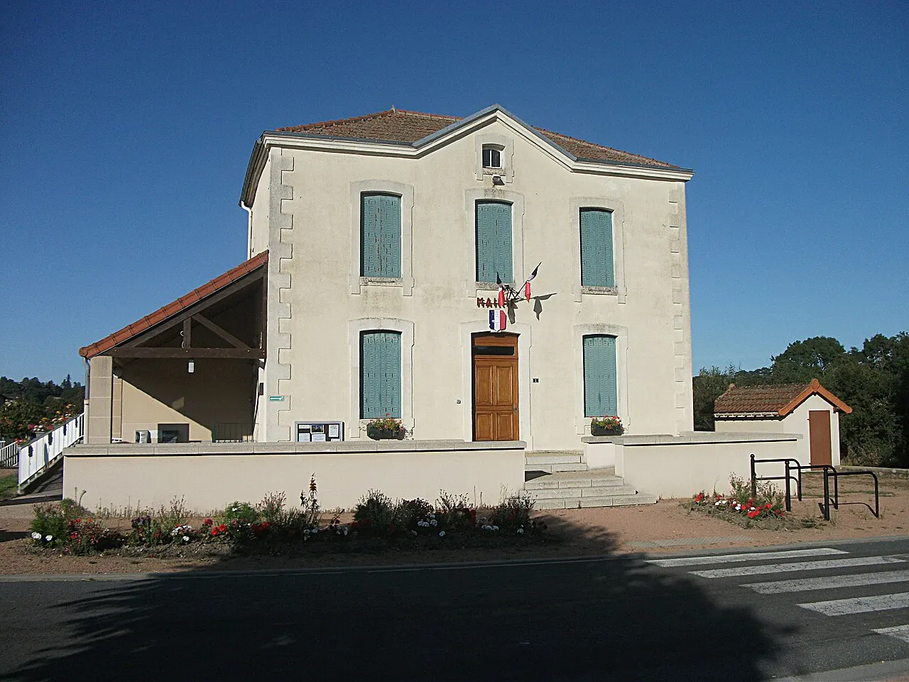 Mairie de La Celle, Allier, Auvergne-Rhône-Alpes, France. [19028]