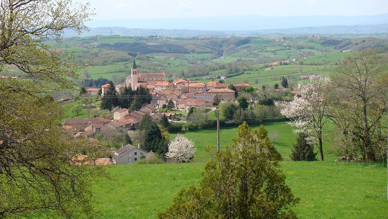 La Gresle, vu de la Madone de La Gresle en printemps