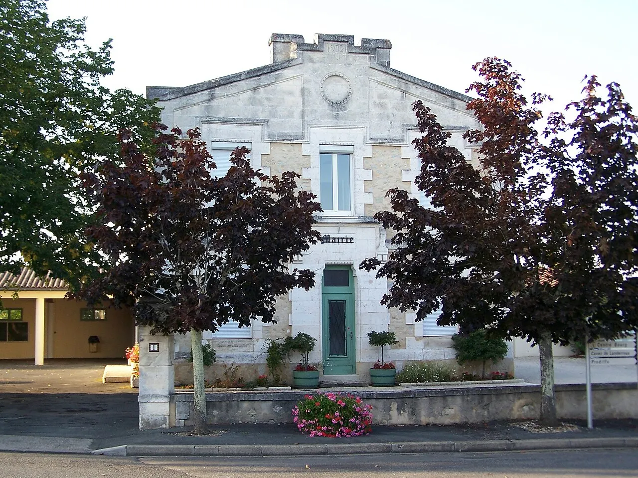 Mairie de Landerrouat (Gironde, France)