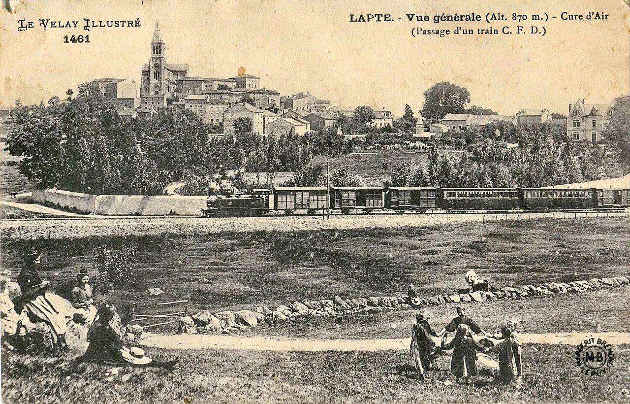 Carte postale ancienne éditée par MB, collection Le Velay Illustré, n°1461 LAPTE - Vue générale (alt. 870 m.) - Cure d'Air (Passage d'un…