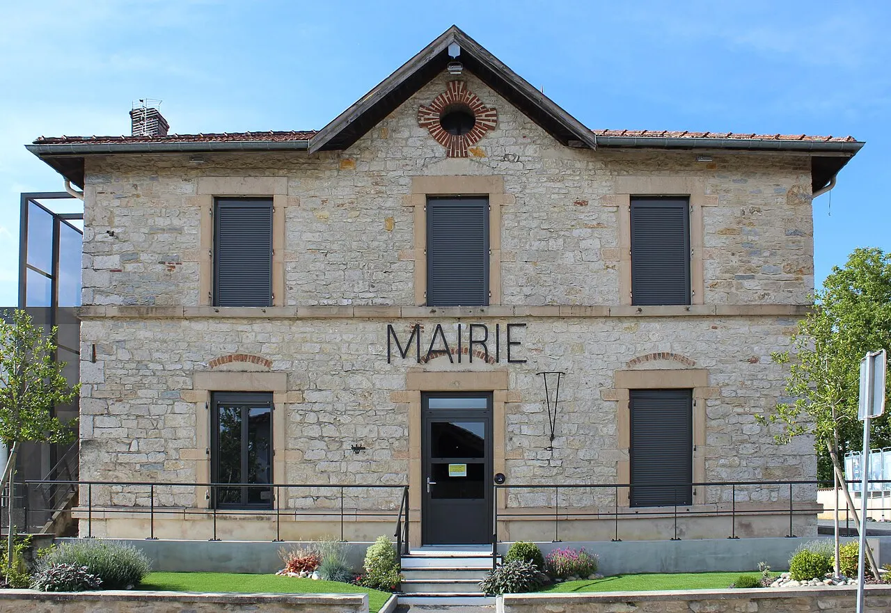 Mairie de Lescheroux.
