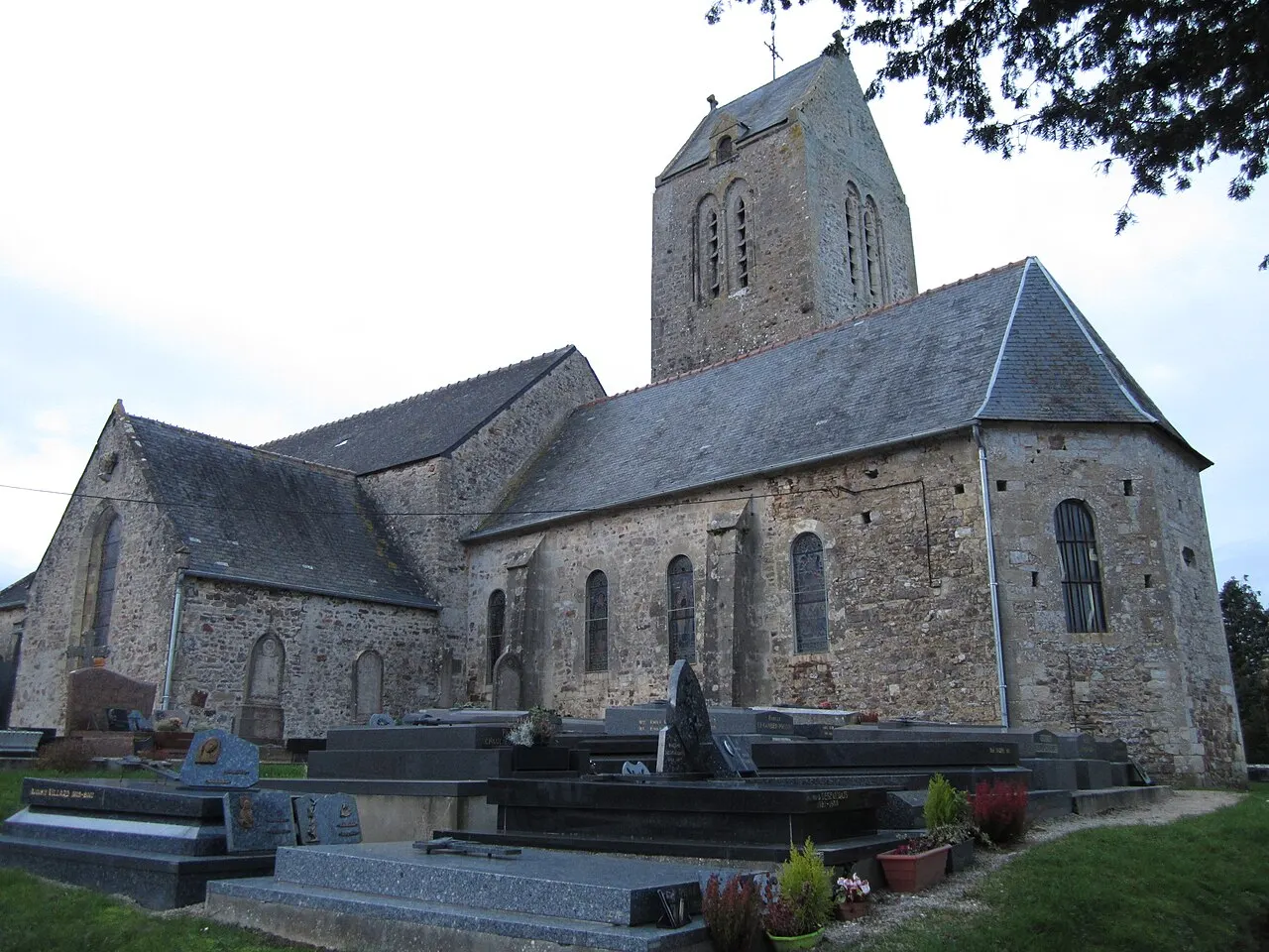 Église Saint-Martin de fr:Lestre