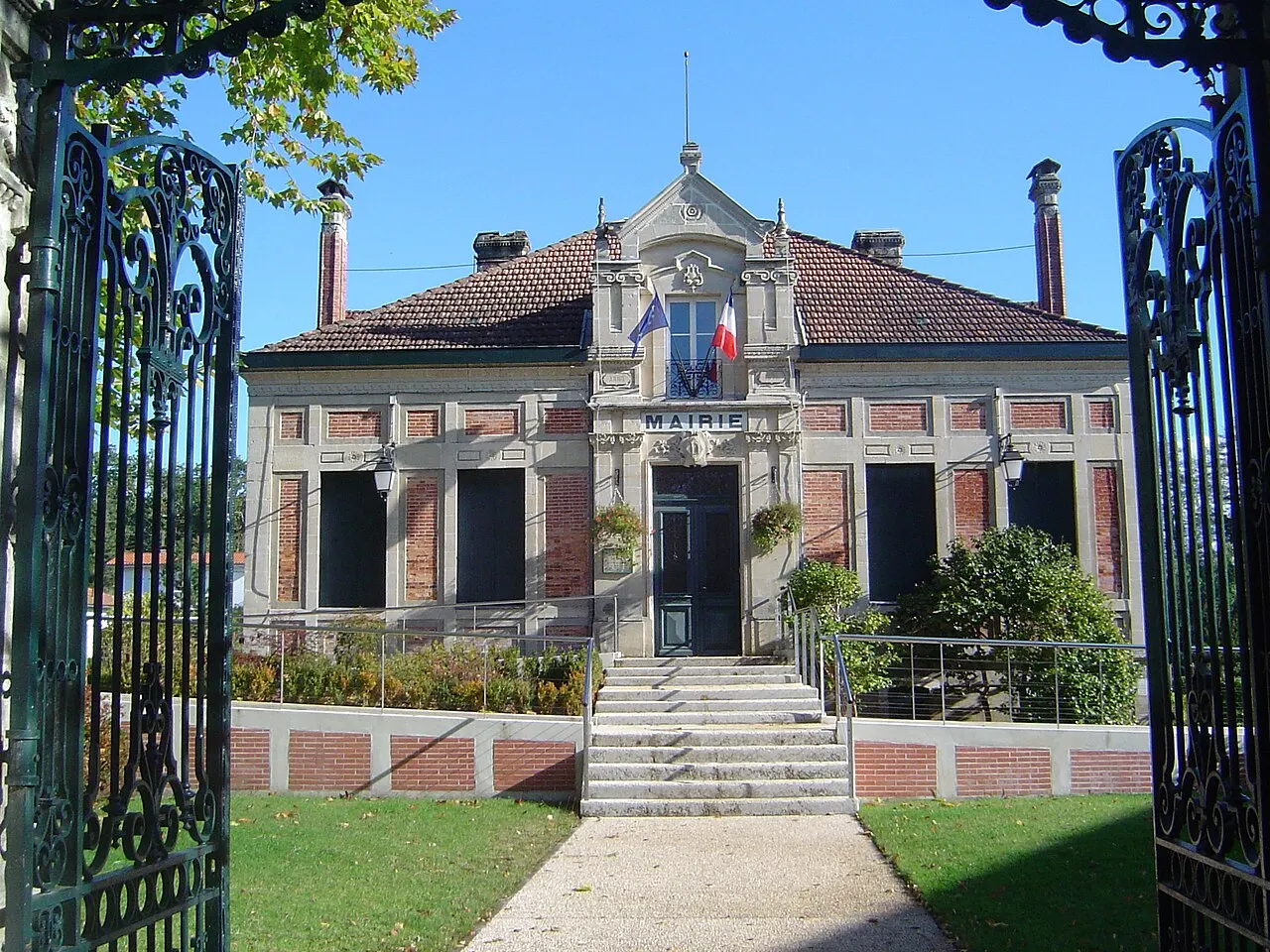 Mairie de Linxe; Landes; France