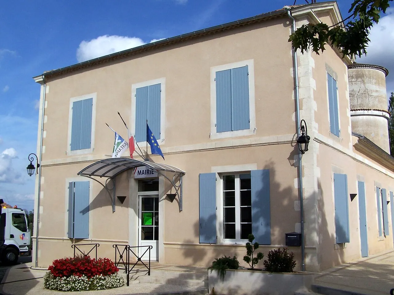 Mairie de Marcellus (Lot-et-Garonne, France)