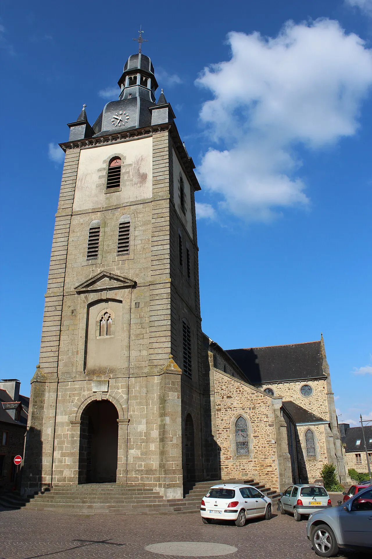 Église Saint-Pierre à Mauron.