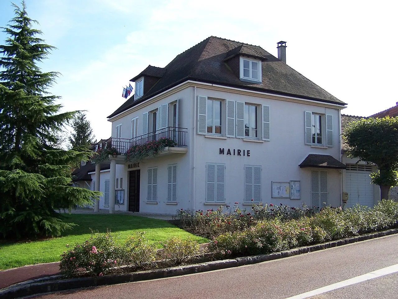 Mairie de Méré (Yvelines, France)
