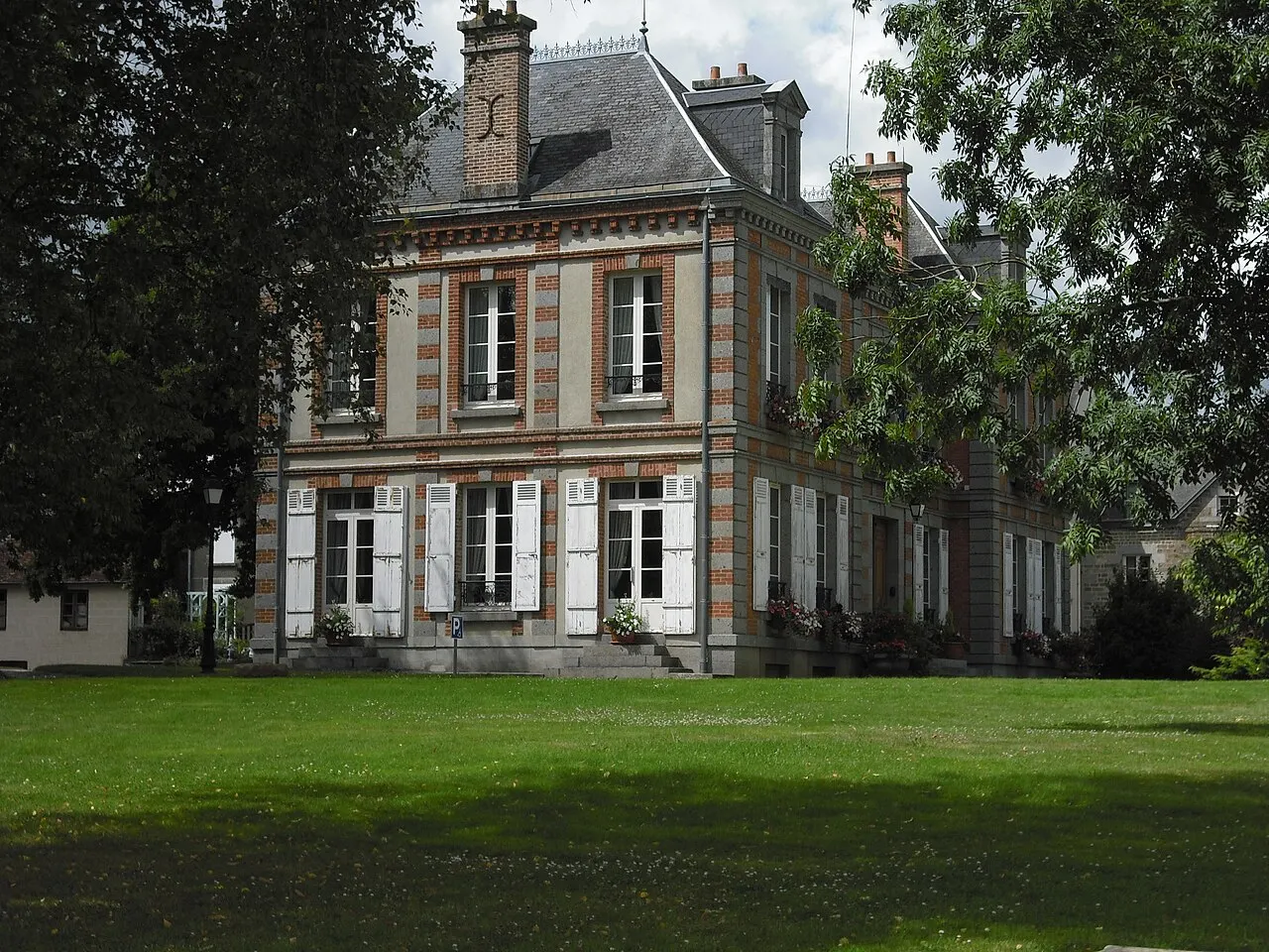 Château d'Emile de Marcère, construit vers 1870.