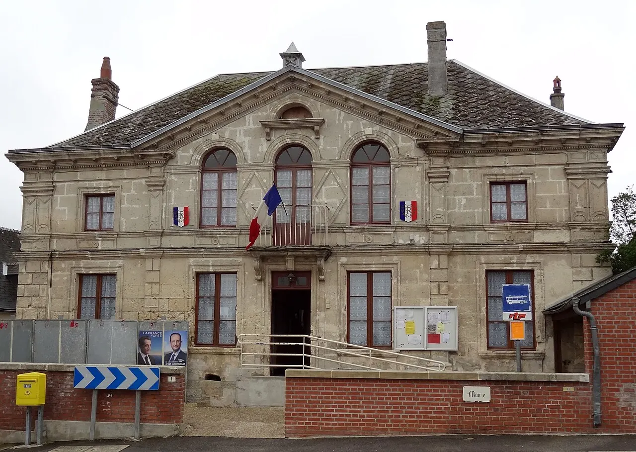 Mairie de Molinchart (le 6 mai 2012)