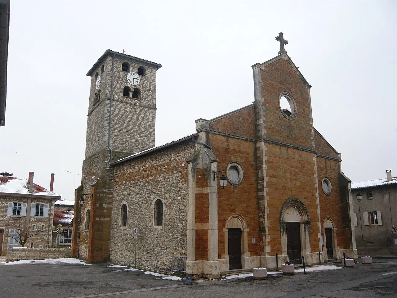 L'église de Morancé (Rhône, France).