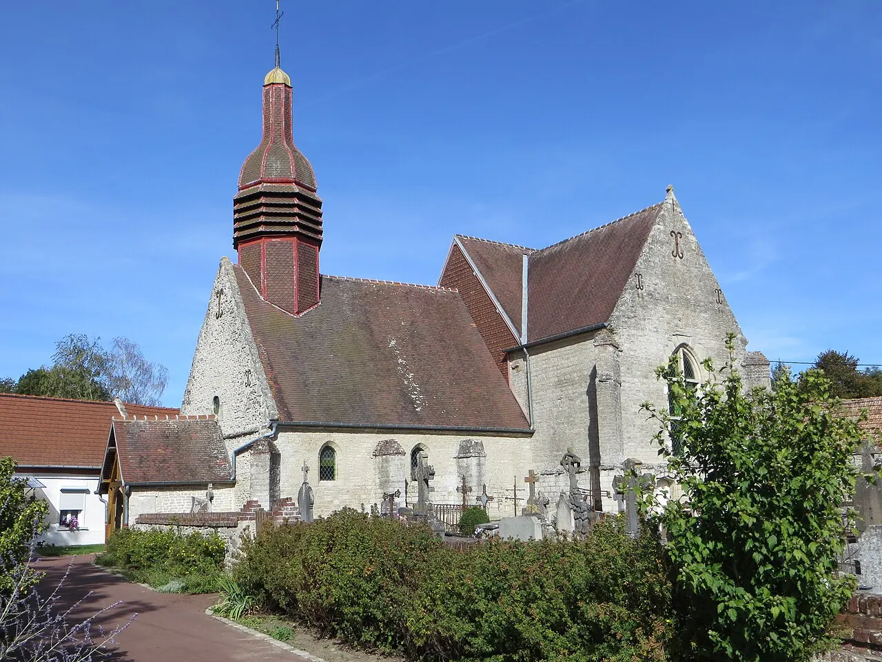 Vue générale de l'église