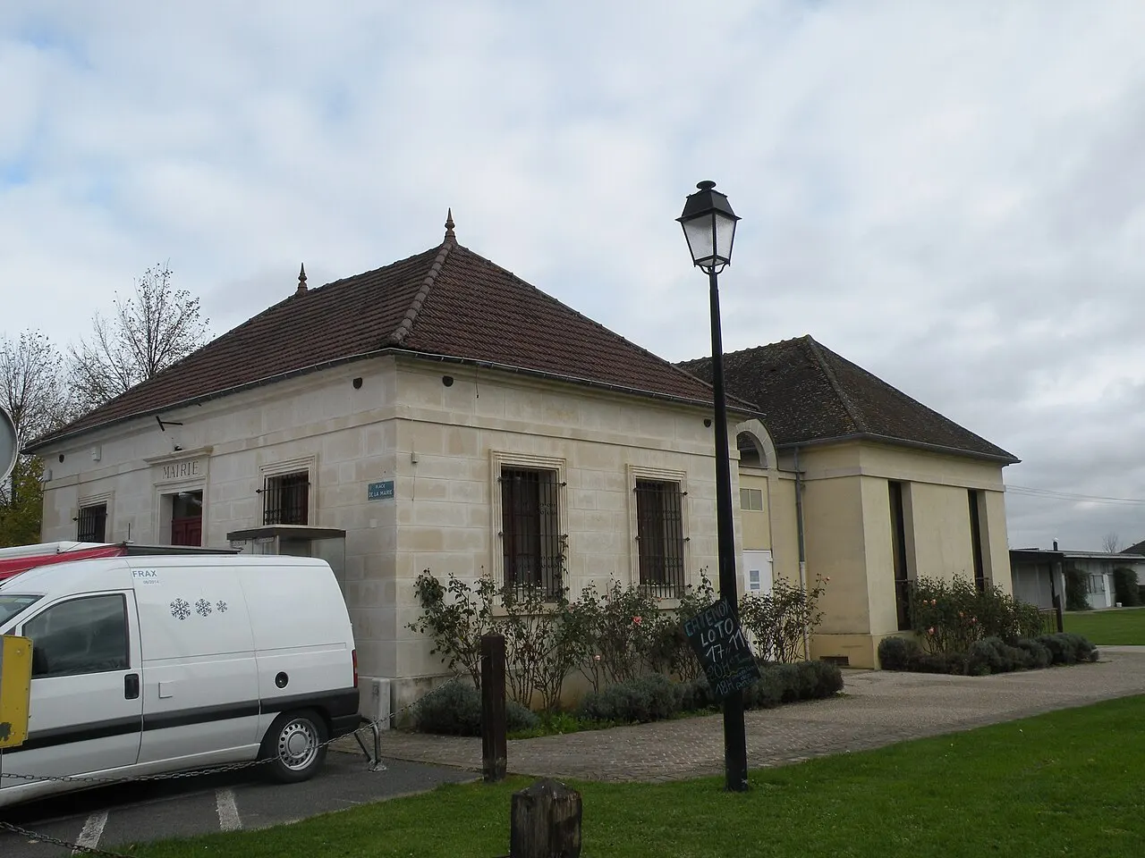 mairie Nointel (Oise)