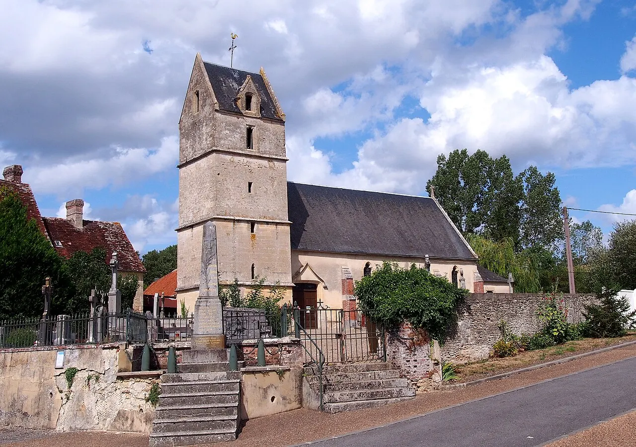 Omméel (Normandie, France). L'église Saint-Pierre.