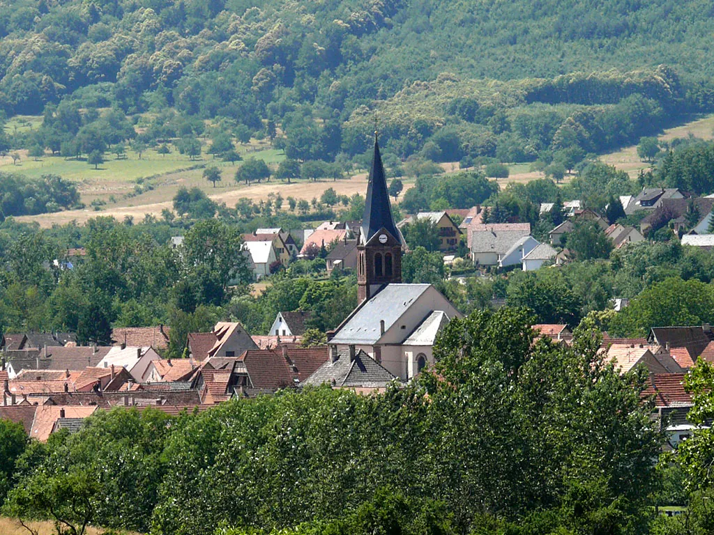 Vue du village depuis le Bari, Eglise Saint-Michel