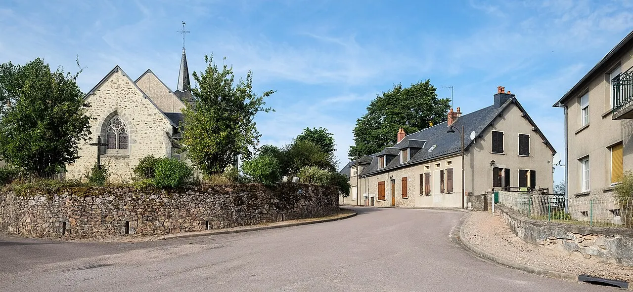 Rue de l'Église, Planchez, Département Nièvre, Bourgogne-Franche-Comté, France